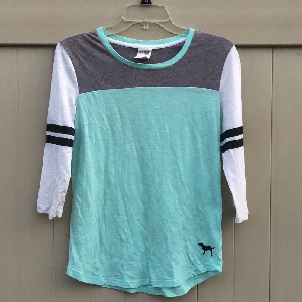 VS PINK blue Tshirt